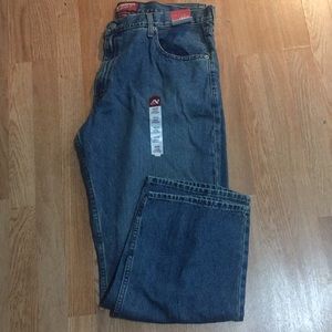 Men’s 42/30 loose straight Arizona jeans 👖